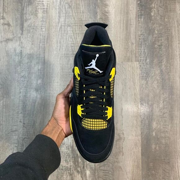Jordan Men\'s Black and Yellow Trainers main image 4